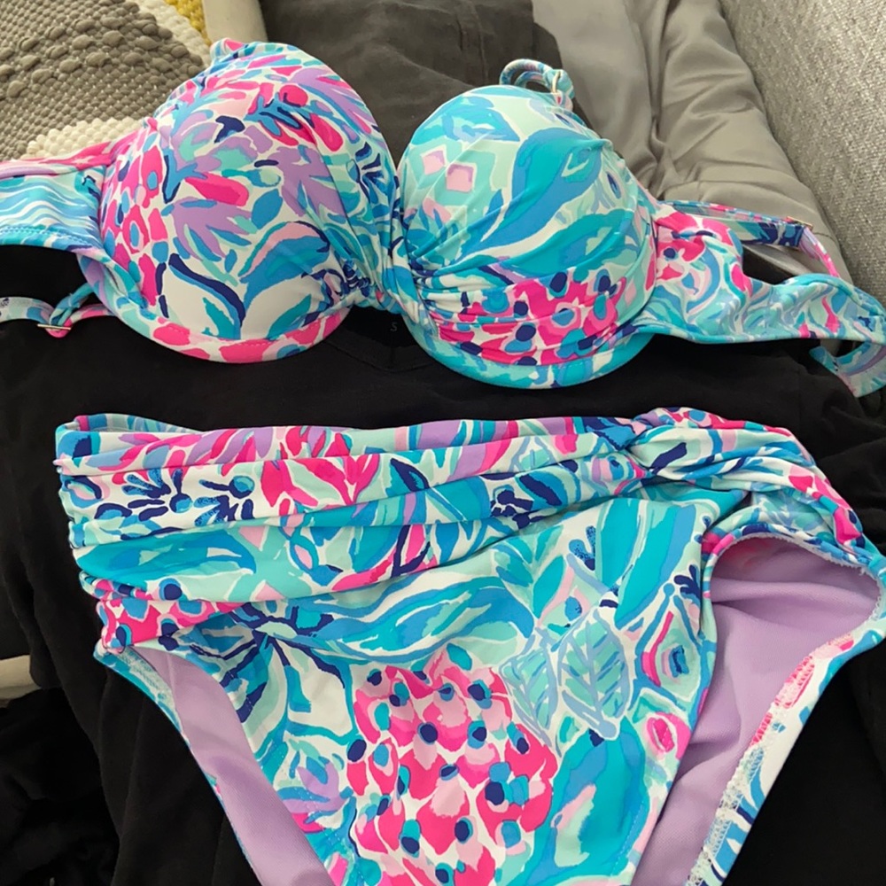 Bathing suit